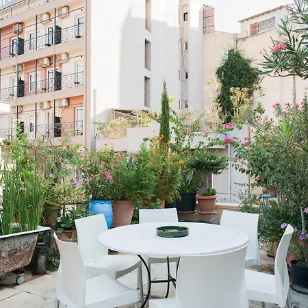 Appartement 2-bedroom With Rooftop Access! Ep9g *