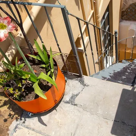 2-bedroom With Rooftop Access! Ep9g 아파트